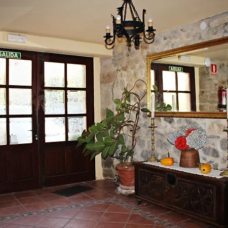 منزل ريفي Casa De Aldea El Valle *