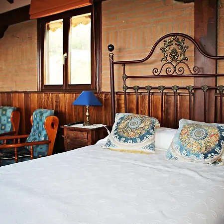 컨트리하우스 Casa De Aldea El Valle Buelna